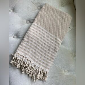 Bath, Beach,Sauna, Turkish Cotton Towel, Large, NWOT, Beige, Off White, Fringes